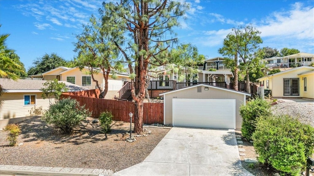 Photo of Listing #CV25146396