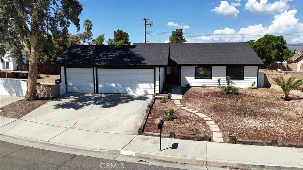 Photo of Listing #SW25217097