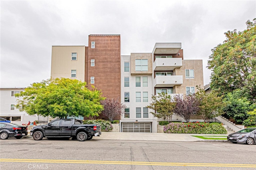 Photo of Listing #RS25217344