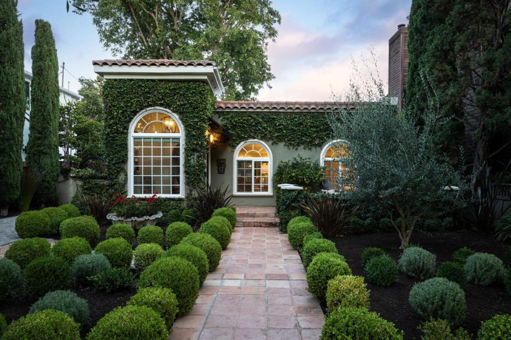 Photo of Listing #ML82021563