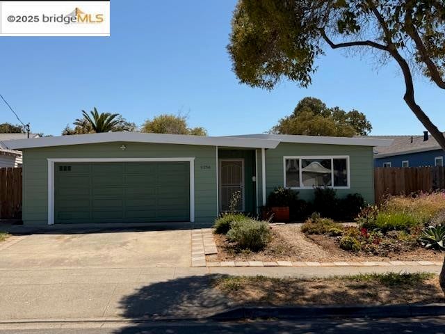 Photo of Listing #41111617