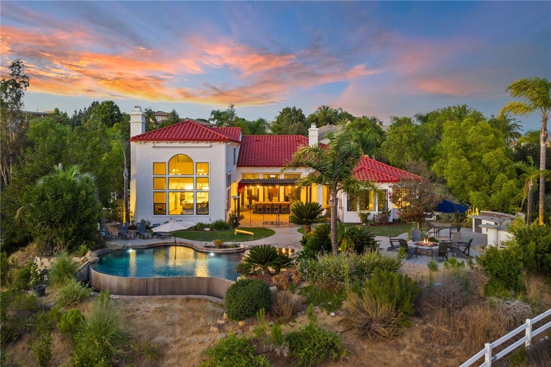 Photo of Listing #SW25217663