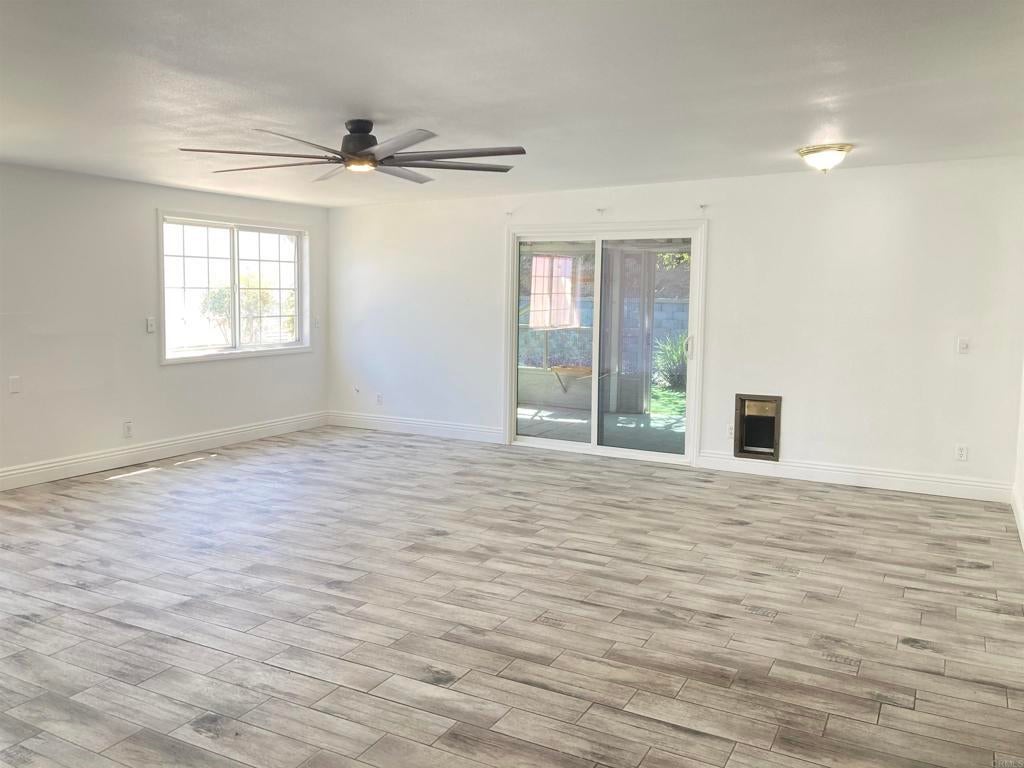 Photo of Listing #PTP2507072