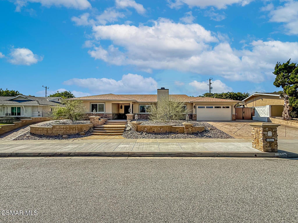 Photo of Listing #225004697