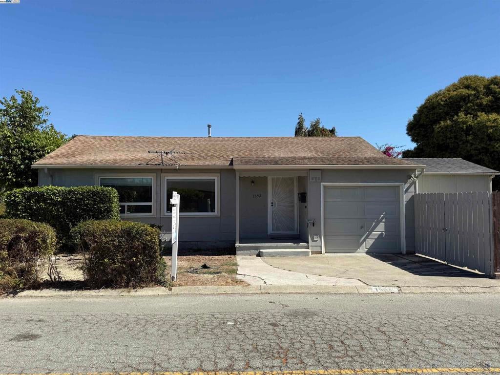 Photo of Listing #41111682