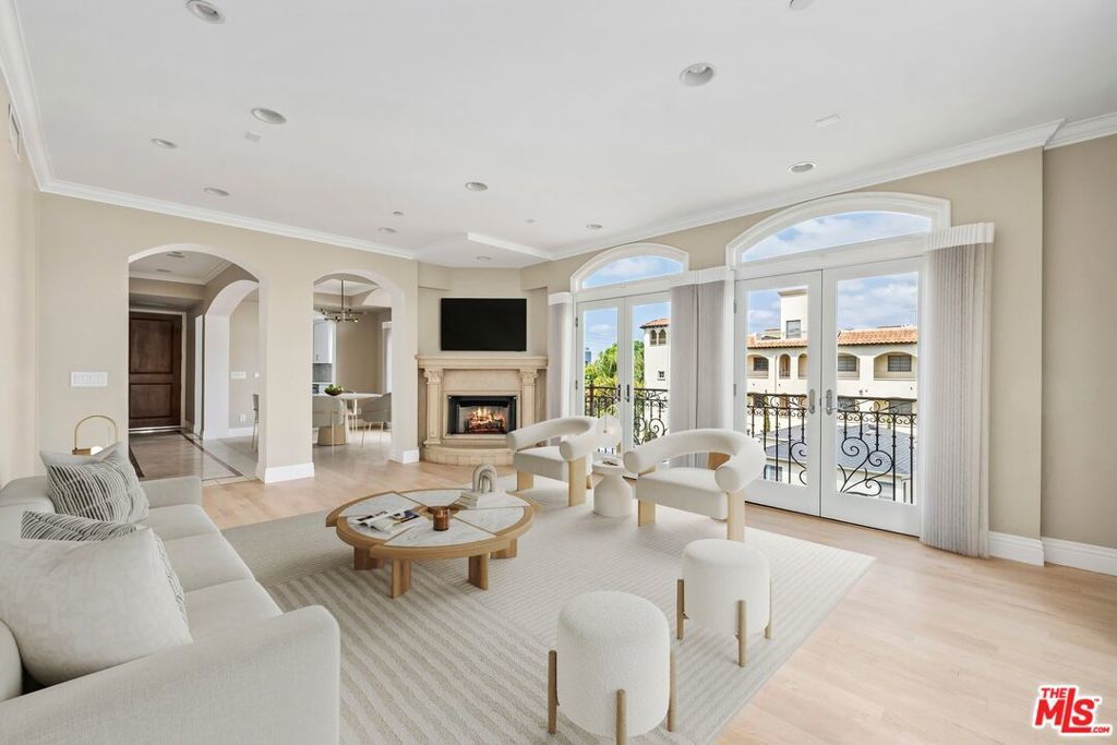 Photo of Listing #25591797