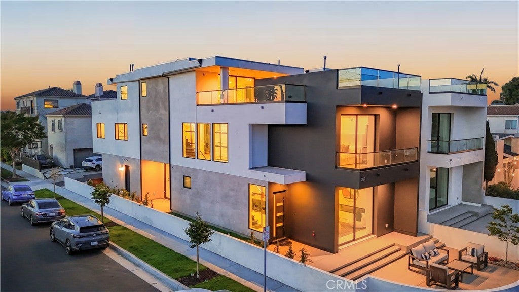 Photo of Listing #OC25218477