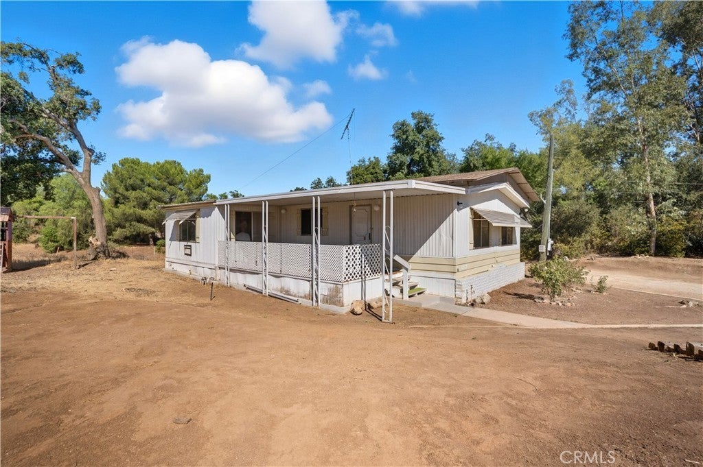 Photo of Listing #SW25209205