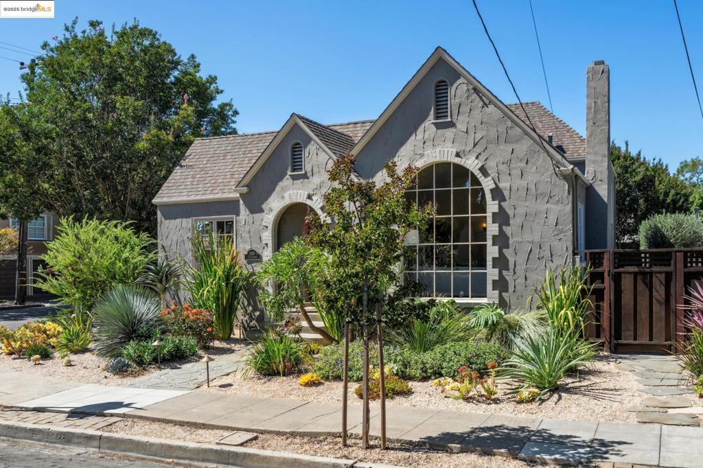 Photo of Listing #41111751