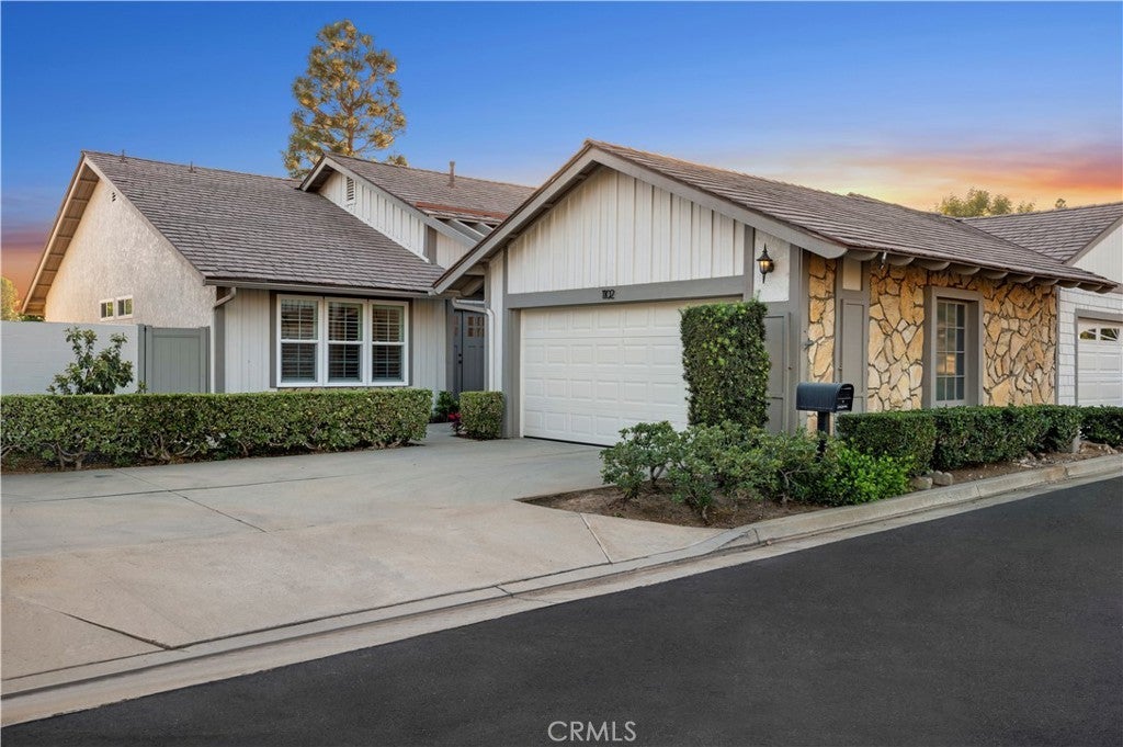 Photo of Listing #NP25217666