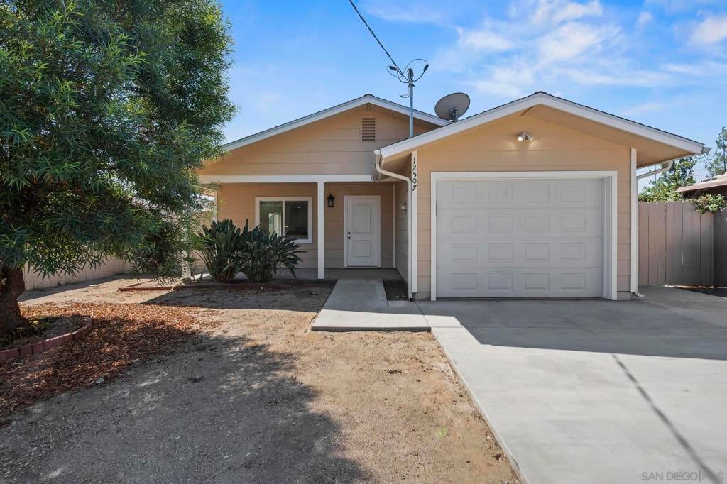 Photo of Listing #250039078SD