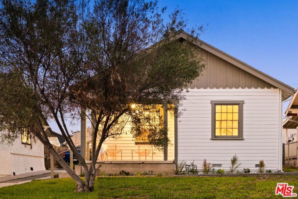 Photo of Listing #25593323