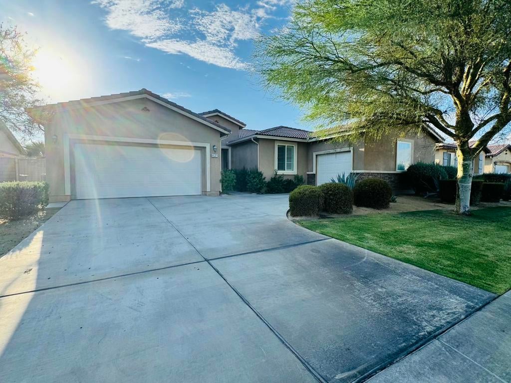 41371 Edwards Court, Indio