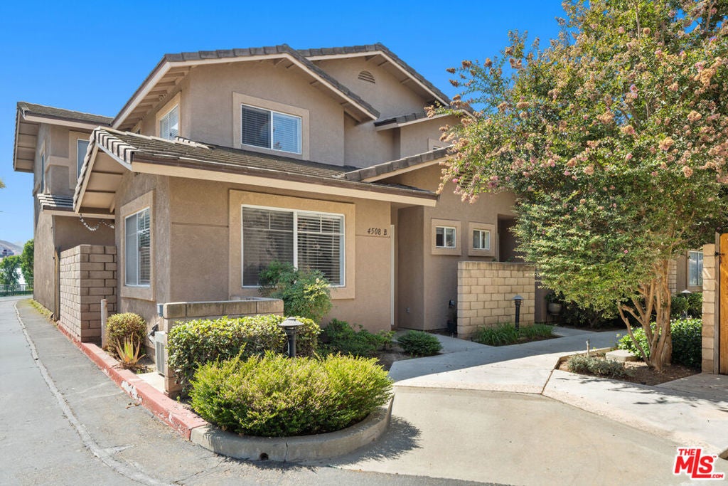 Photo of Listing #25592699