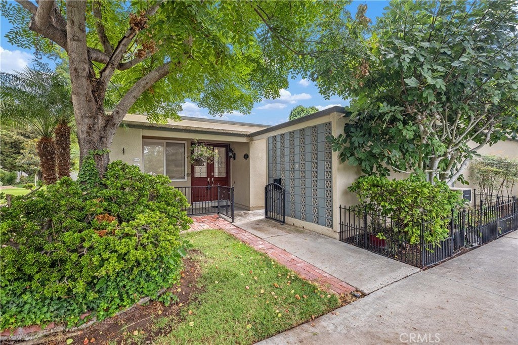 Photo of Listing #OC25219087