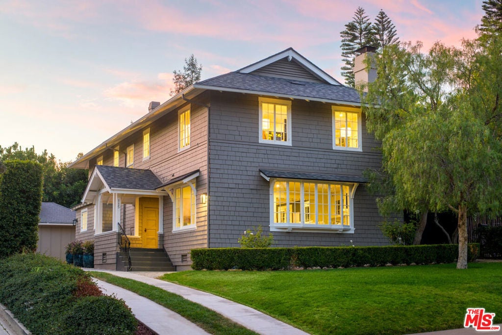 Photo of Listing #25593837