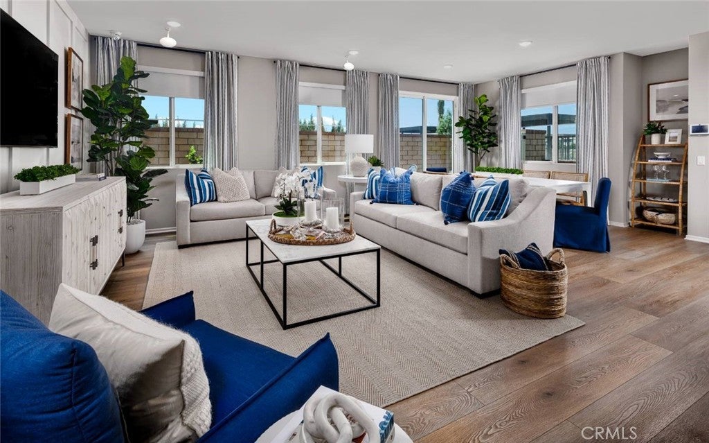 Photo of Listing #OC25219492