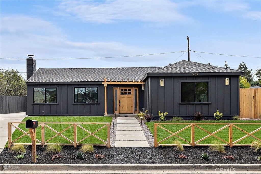 Photo of Listing #OC25218990