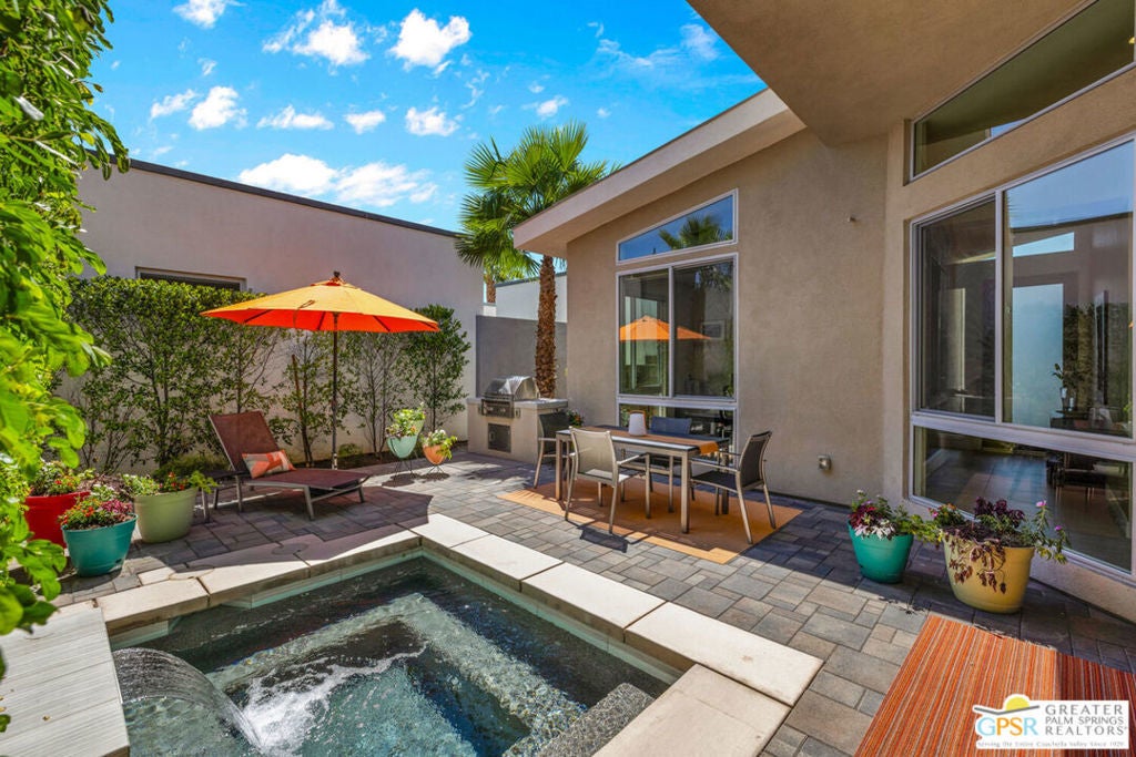 Photo of Listing #25591937PS