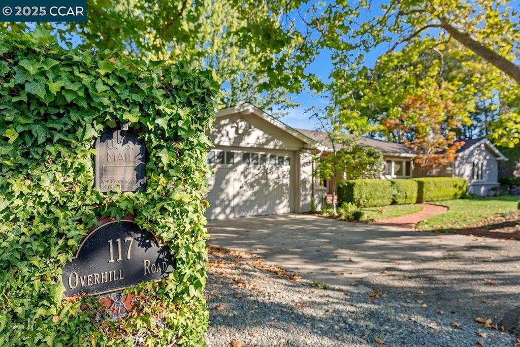 Photo of Listing #41111861