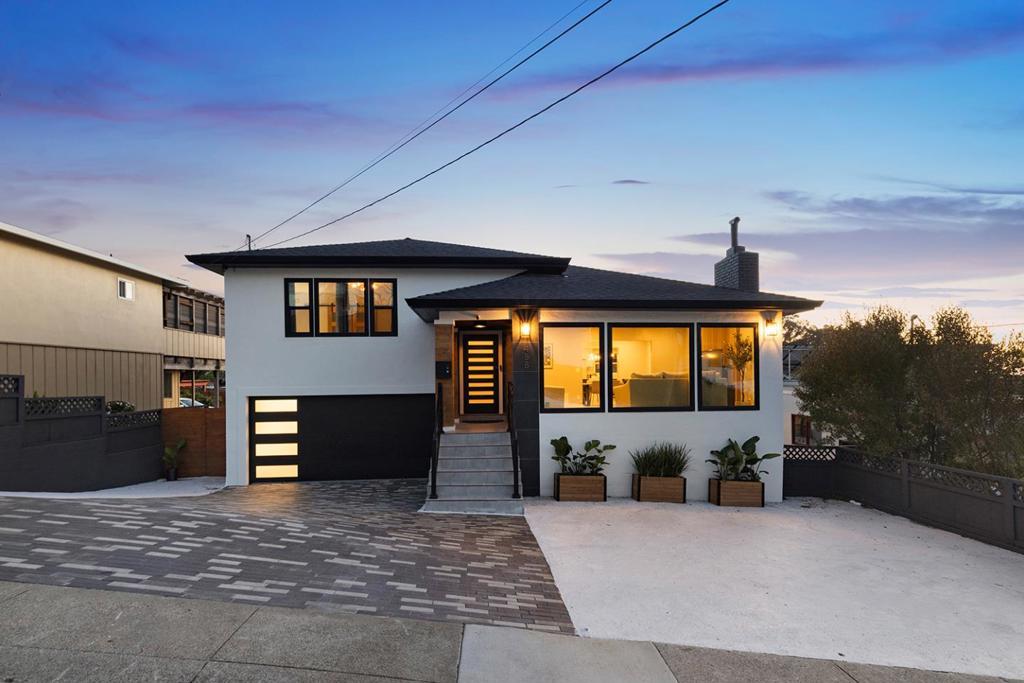 Photo of Listing #ML82021933