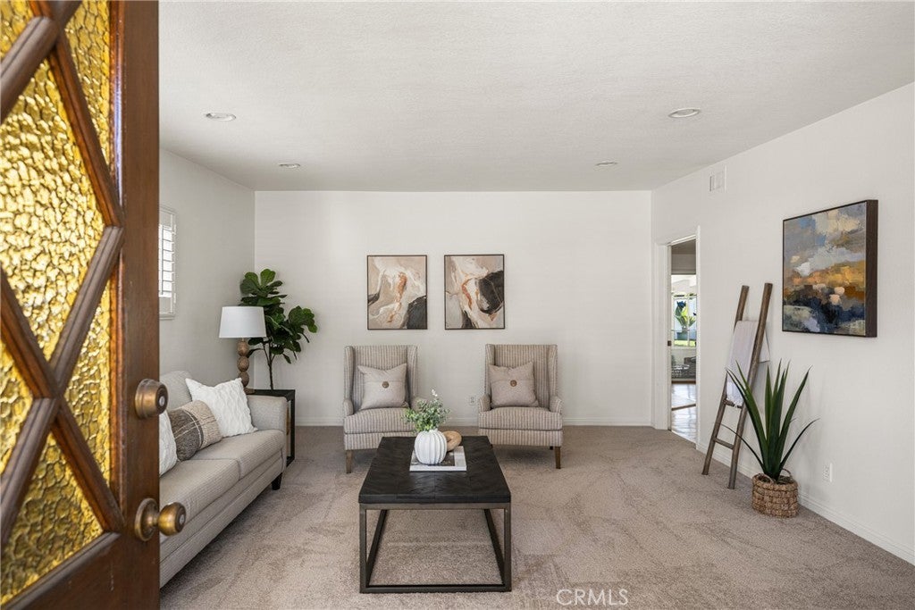 Photo of Listing #OC25218378