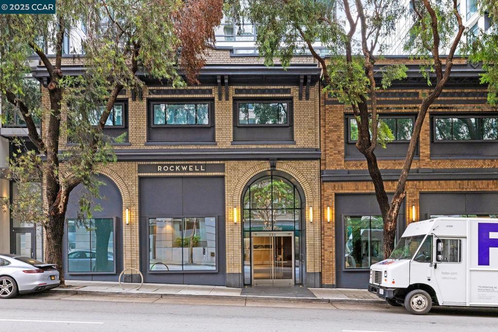 Photo of Listing #41111903