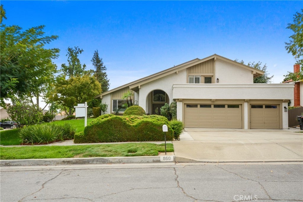 Photo of Listing #CV25219690