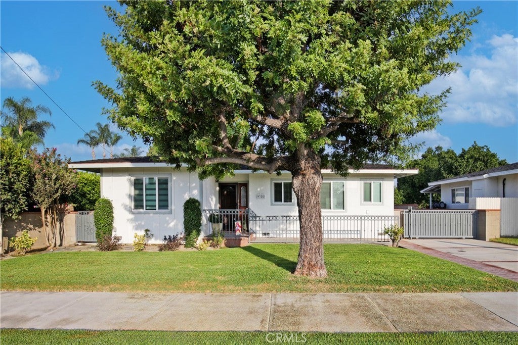 Photo of Listing #DW25219246