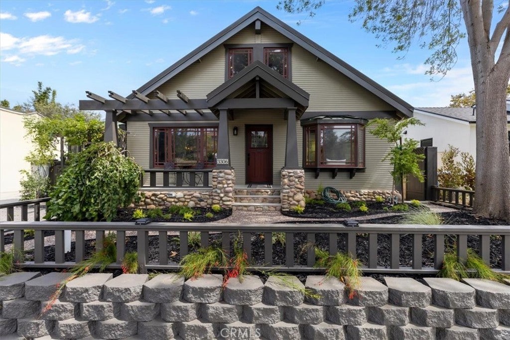 Photo of Listing #SB25218710