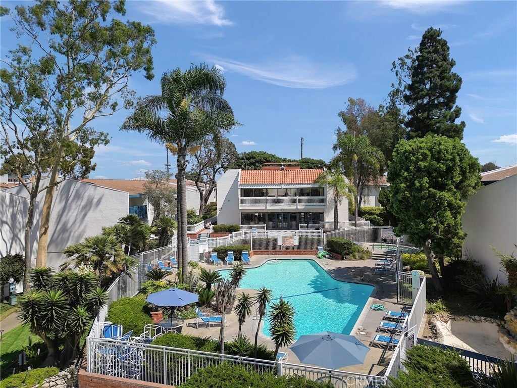 Photo of Listing #SB25185561