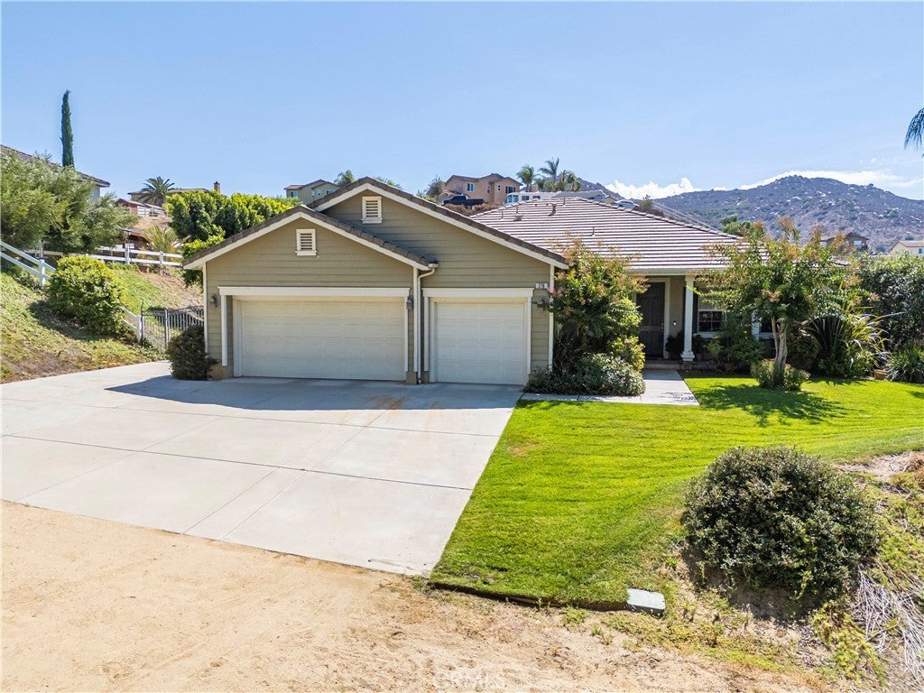 Photo of Listing #TR25219302