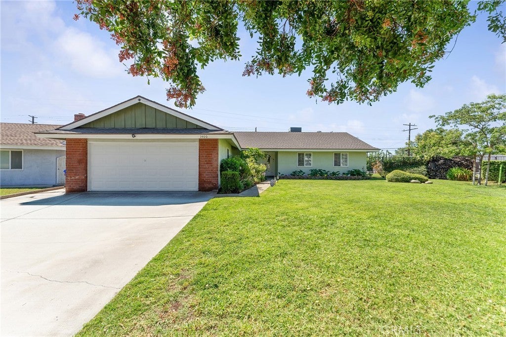 Photo of Listing #SR25219472