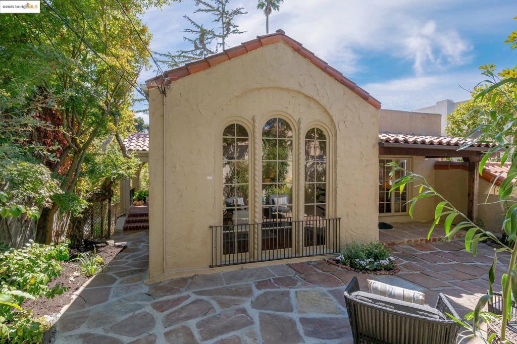 Photo of Listing #41111943