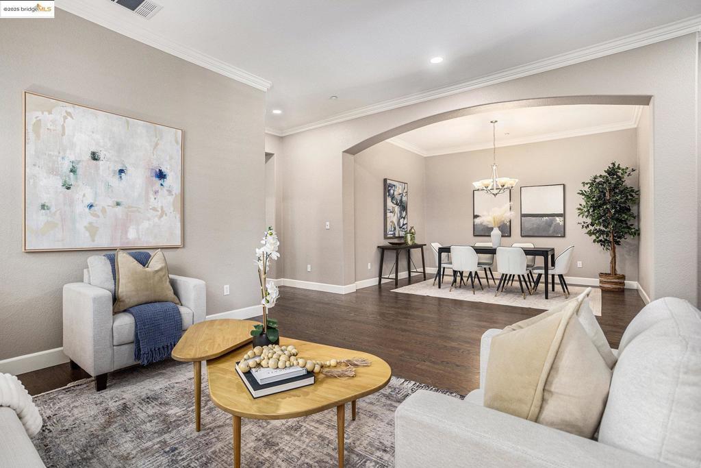 Photo of Listing #41111973