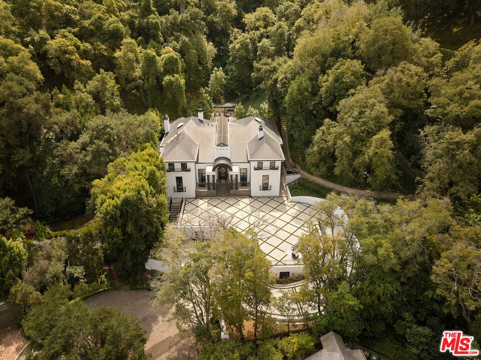 Photo of Listing #25592361