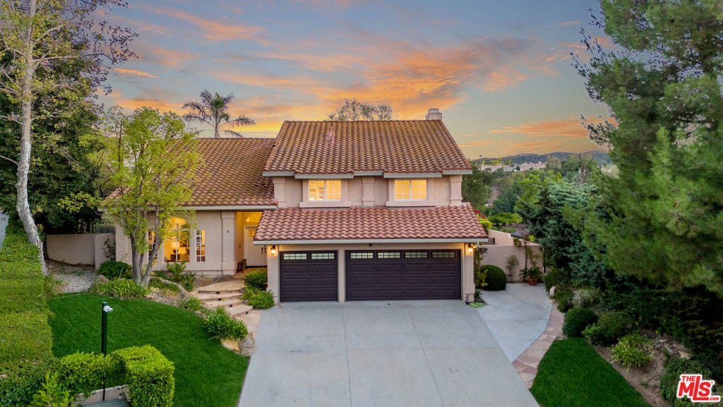 Photo of Listing #25594299