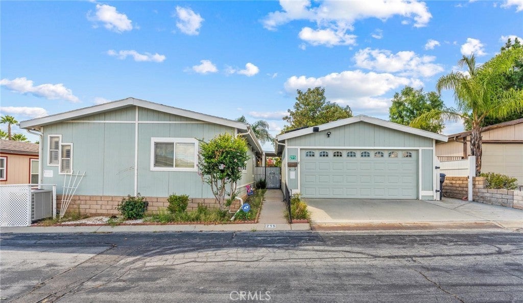 Photo of Listing #SW25206559