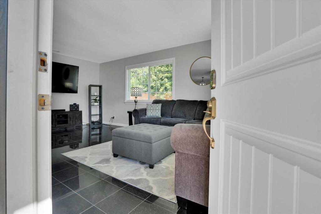 Photo of Listing #ML82022086