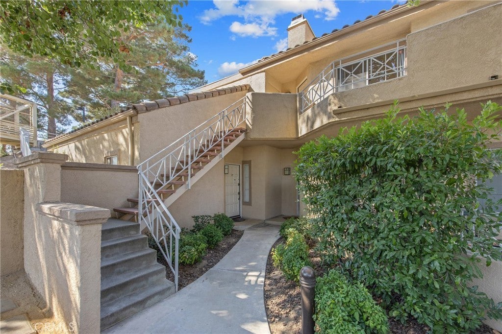 Photo of Listing #SR25218909