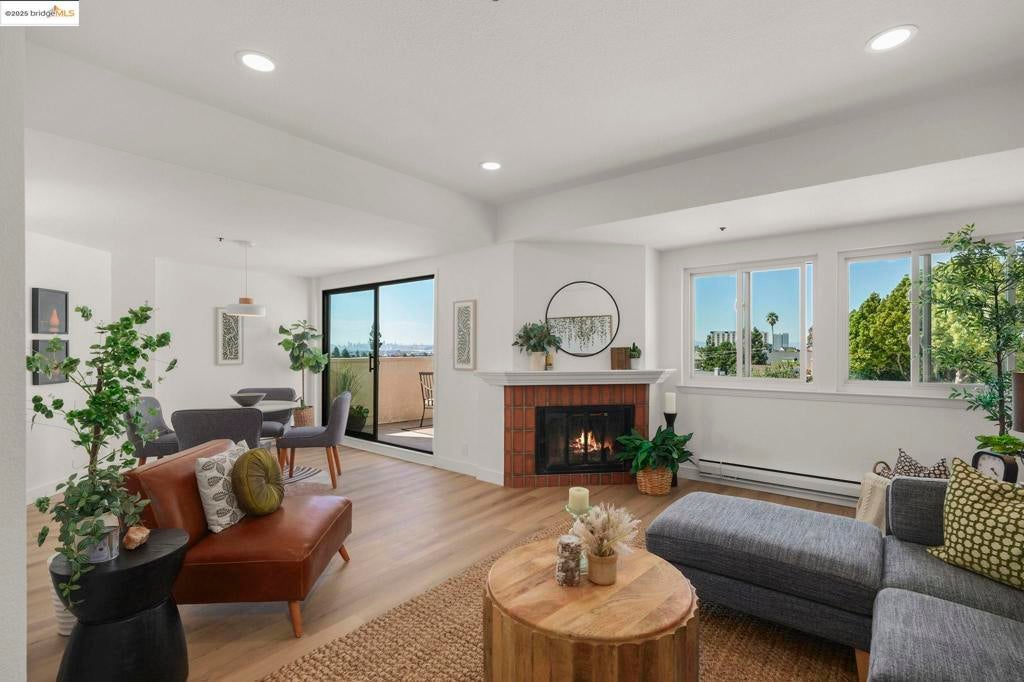 Photo of Listing #41112007