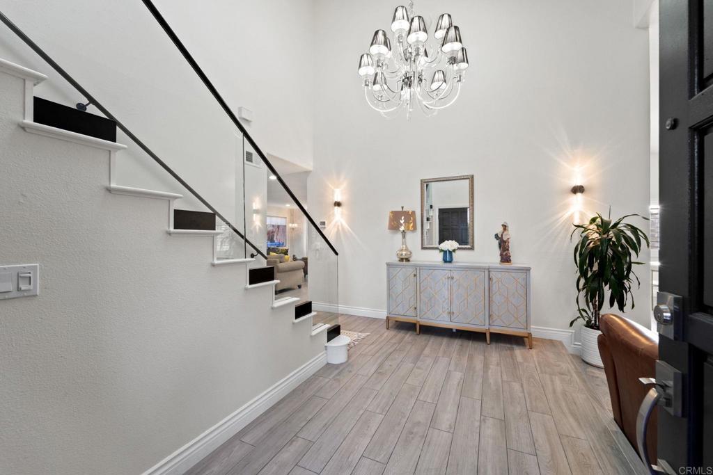 Photo of Listing #PTP2507153