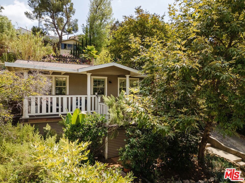 Photo of Listing #25594267