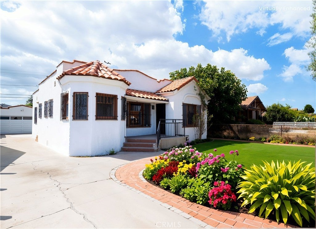 Photo of Listing #SB25215493