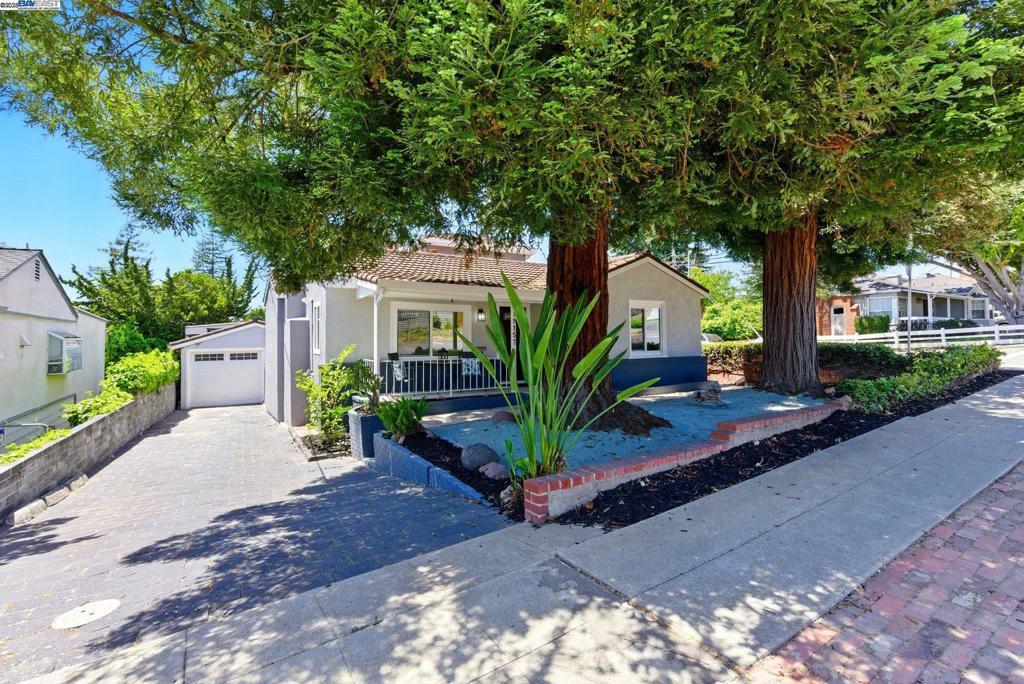 Photo of Listing #41112054