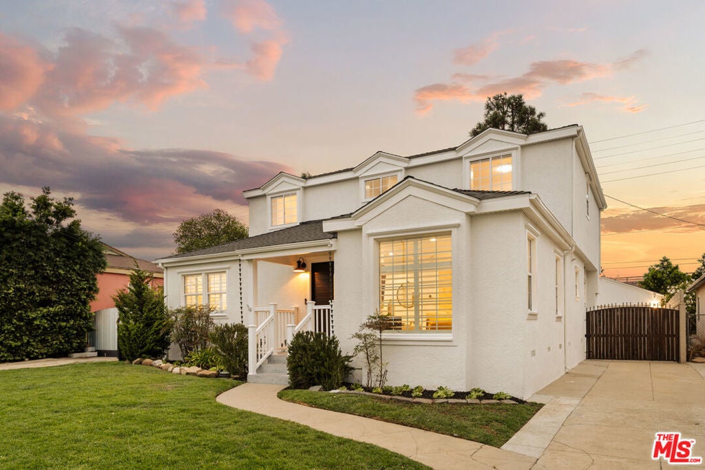 Photo of Listing #25589211