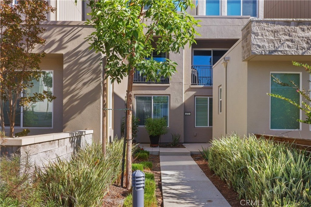 Photo of Listing #RS25220593