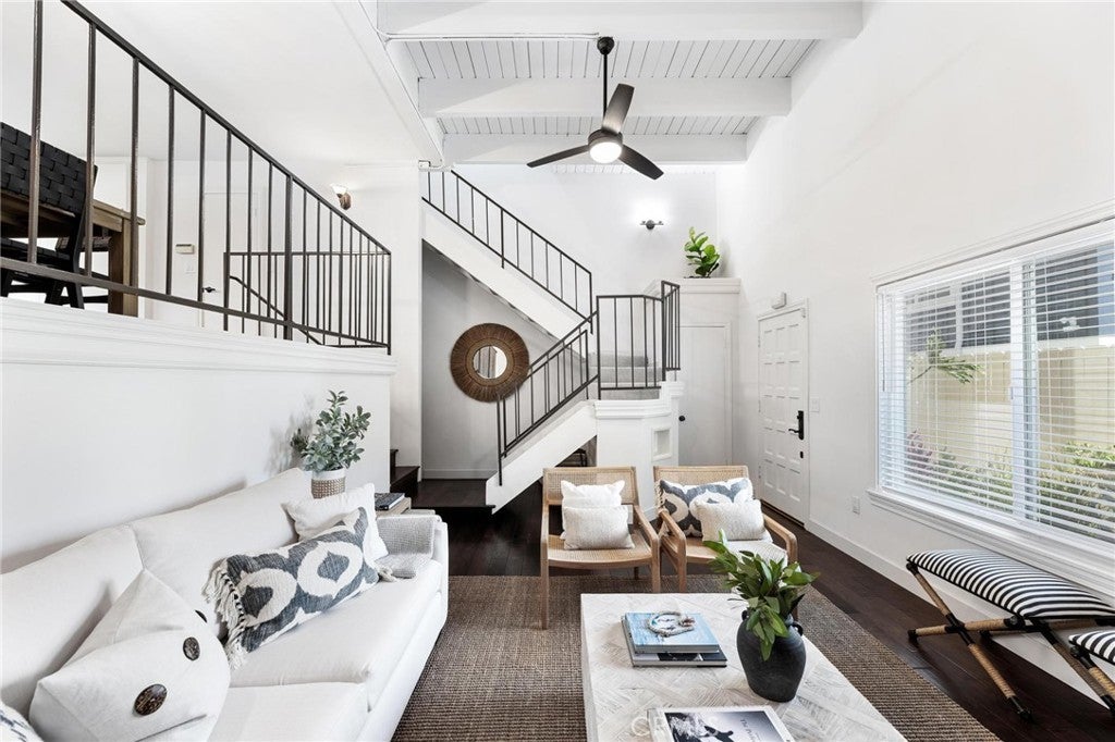 Photo of Listing #SB25218825