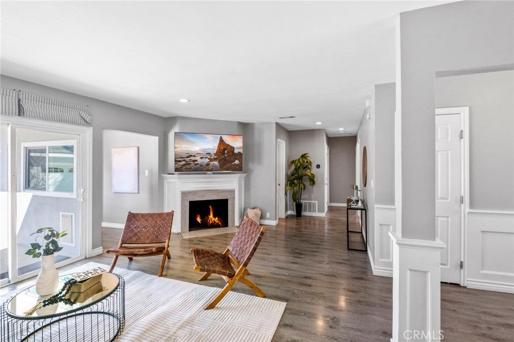 Photo of Listing #OC25221313