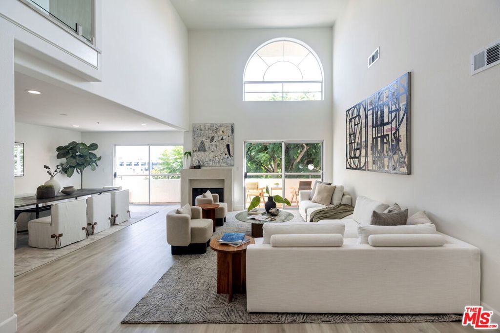 Photo of Listing #25594743